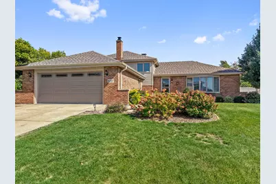 16207 Hamilton Avenue, Tinley Park, IL 60477 - Photo 1