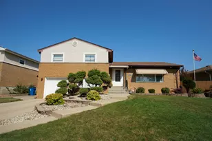 1209 Helen Dr, Melrose Park, IL 60160 - Photo 1