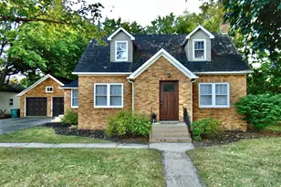 125 W Lasalle St, Somonauk, IL 60552 - Photo 1