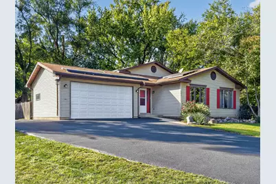 2501 S Birchwood Avenue, McHenry, IL 60051 - Photo 1