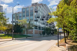 61 W 15th St, Chicago, IL 60605 - Photo 1