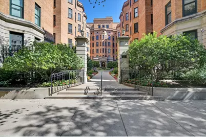 550 W Surf Street #115, Chicago, IL 60657 - Photo 1