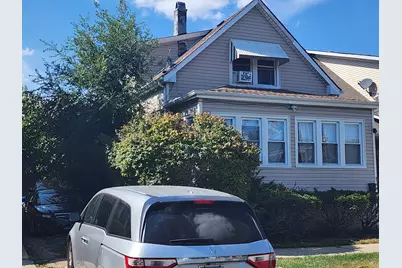 2724 N Mobile Avenue, Chicago, IL 60639 - Photo 1