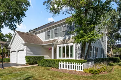 212 Country Club Drive, Prospect Heights, IL 60070 - Photo 1