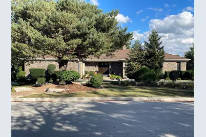 8 Shelburne Drive, Oak Brook, IL 60523 - Photo 1