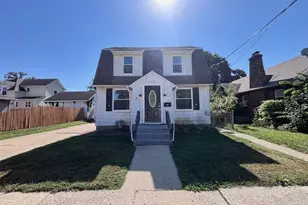 2010 Yonge St, Rockford, IL 61103 - Photo 1