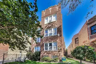 2238 W Wilson Ave, Chicago, IL 60625 - Photo 1