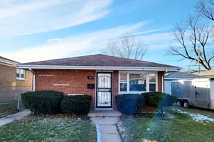 708 May St, Calumet City, IL 60409 - Photo 1