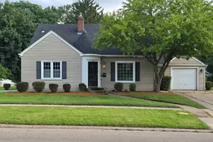 2112 E Gate Pkwy, Rockford, IL 61108 - Photo 1