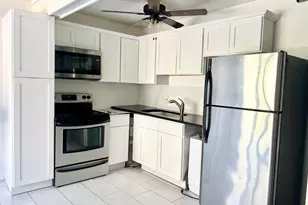 40 Bermuda Colony, Fox Lake, IL 60020 - Photo 3