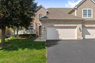 824 Stone Canyon Cir, Inverness, IL 60010 - Photo 1