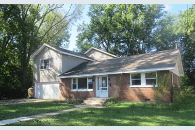 77 Mionske Drive, Lake Zurich, IL 60047 - Photo 1