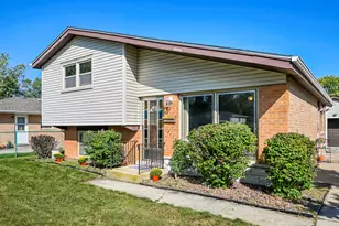 15115 Springfield Ave, Midlothian, IL 60445 - Photo 1