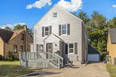 1507 5th Avenue, Sterling, IL 61081 - Photo 1