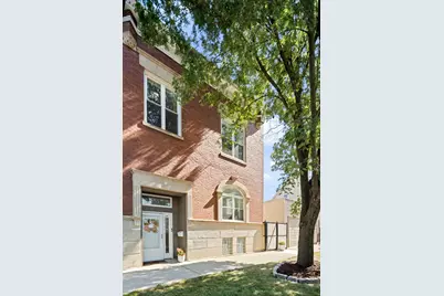 1911 N Lawndale Avenue, Chicago, IL 60647 - Photo 1