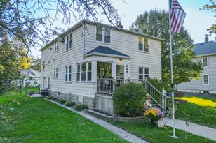 244 W 4th St, Manteno, IL 60950 - Photo 1