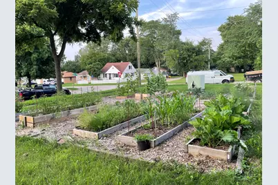 324 N Day Avenue, Rockford, IL 61101 - Photo 1