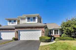 17602 W Knollwood Ct, Grayslake, IL 60030 - Photo 1