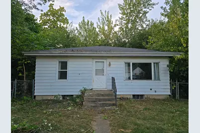 2105 Dodge Street, Dixon, IL 61021 - Photo 1