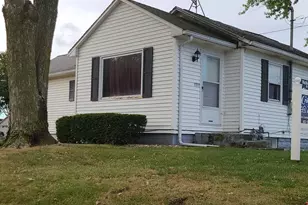 1501 S College Ave, Dixon, IL 61021 - Photo 1