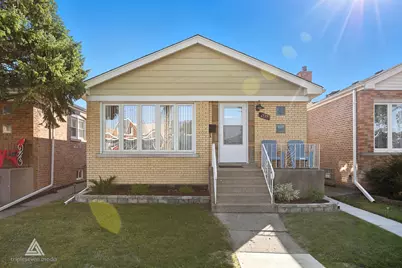 4725 S Laporte Avenue, Chicago, IL 60638 - Photo 1