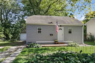 1026 Clay St, Woodstock, IL 60098 - Photo 1