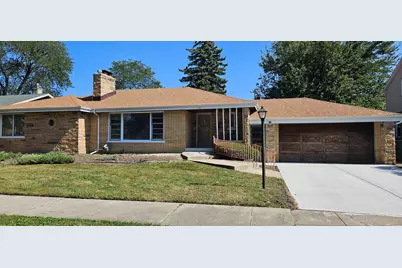 9241 S Richmond Avenue, Evergreen Park, IL 60805 - Photo 1