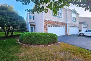 4055 Blackstone Dr, Aurora, IL 60504 - Photo 1