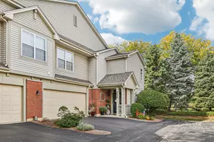 2223 Rockefeller Dr, Geneva, IL 60134 - Photo 1