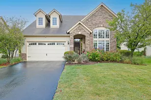 809 Canton Dr, Oswego, IL 60543 - Photo 1