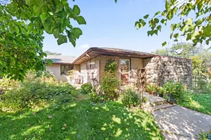 4104 Alden Rd, Woodstock, IL 60098 - Photo 1