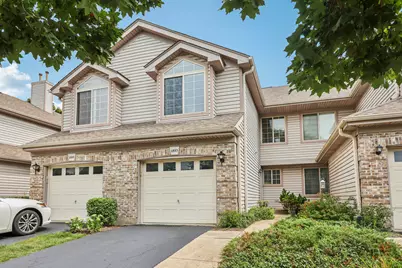 1553 N Saint Marks Place, Palatine, IL 60067 - Photo 1