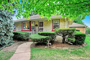 2029 Lloyd Ave, Waukegan, IL 60085 - Photo 1