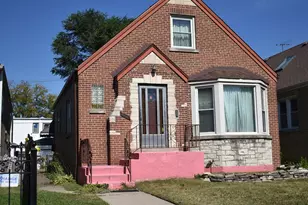 4840 W Waveland Ave, Chicago, IL 60641 - Photo 1