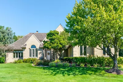 21560 W Hampshire Place, Mundelein, IL 60060 - Photo 1