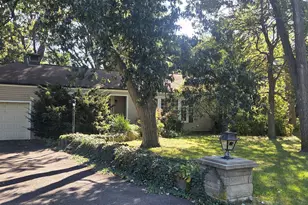 10151 Meadow Ln, Des Plaines, IL 60016 - Photo 1