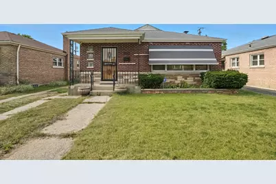 12732 S Laflin Street, Calumet Park, IL 60827 - Photo 1
