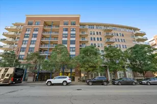 511 W Division St, Chicago, IL 60610 - Photo 1