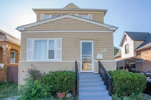 8622 S Wood St, Chicago, IL 60620 - Photo 1