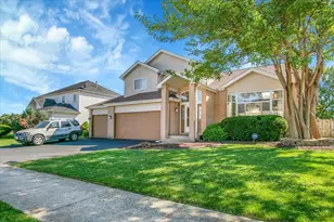 663 Primrose Ln, Matteson, IL 60443 - Photo 1