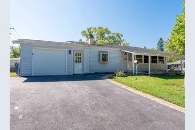 901 Garfield Drive, Carpentersville, IL 60110 - Photo 1