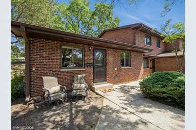 1101 Geneva Lane #B, Lake Zurich, IL 60047 - Photo 1