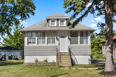 124 W Naperville Road, Westmont, IL 60559 - Photo 1