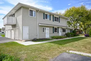 2S723 Winchester Circle, Warrenville, IL 60555 - Photo 1