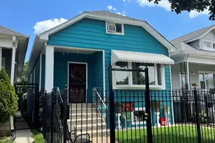 10407 S Ave O Ave, Chicago, IL 60617 - Photo 1