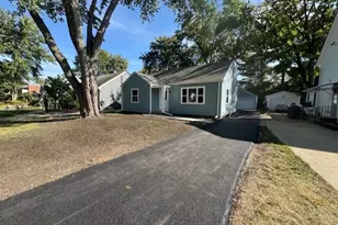 236 Ingleside Ave, Aurora, IL 60506 - Photo 1