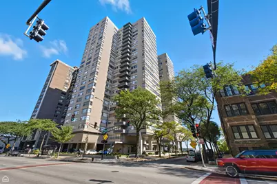 6301 N Sheridan Road #14N, Chicago, IL 60660 - Photo 1