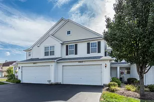 2820 Glacier Way, Wauconda, IL 60084 - Photo 1