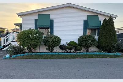 8800 S Harlem Avenue #15, Bridgeview, IL 60455 - Photo 1