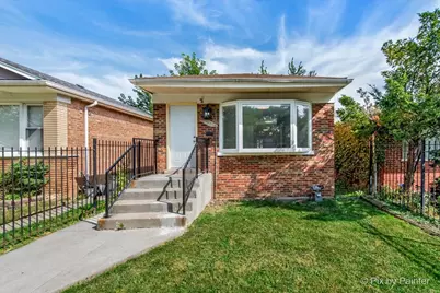 9023 S Dobson Avenue, Chicago, IL 60619 - Photo 1
